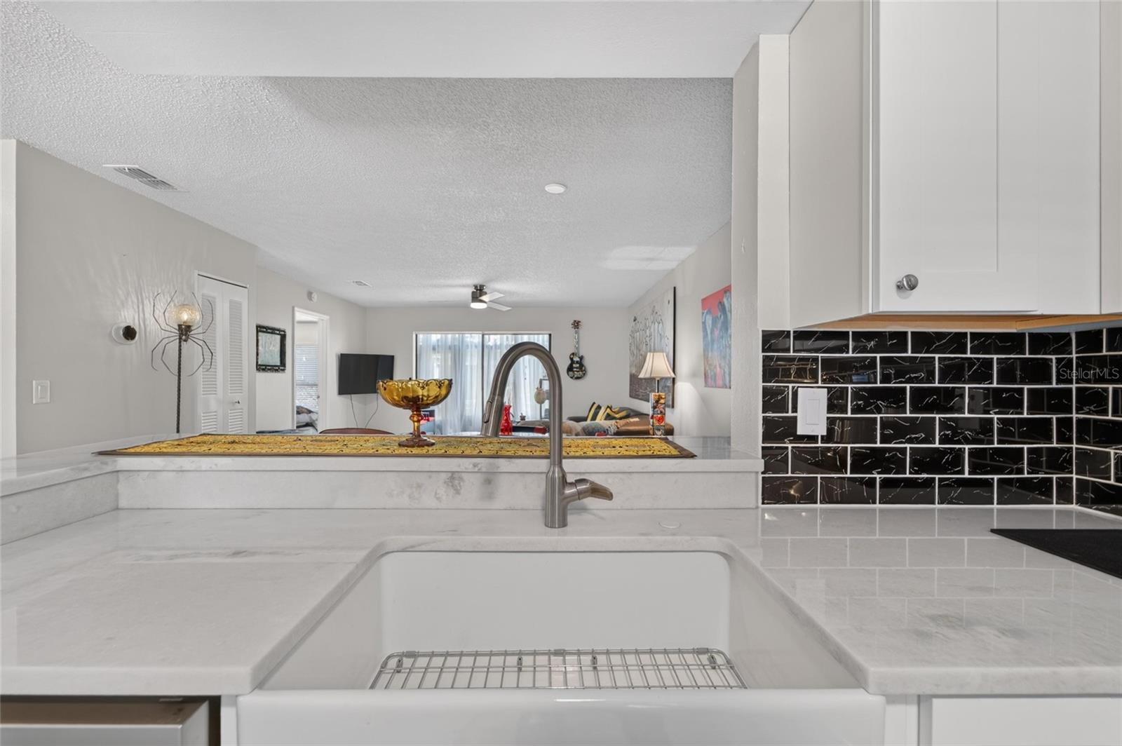 304 KNOTTWOOD COURT, #304, Sun City Center, FL 33573