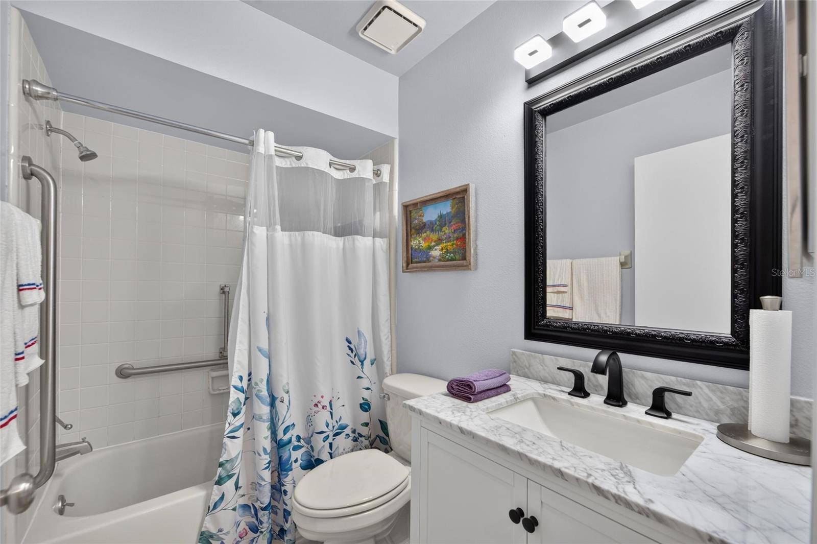 304 KNOTTWOOD COURT, #304, Sun City Center, FL 33573