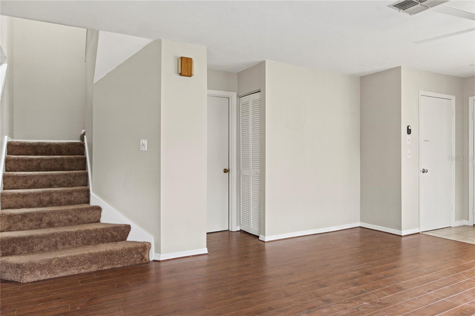 1210 HOUNDS RUN, Safety Harbor, FL 34695