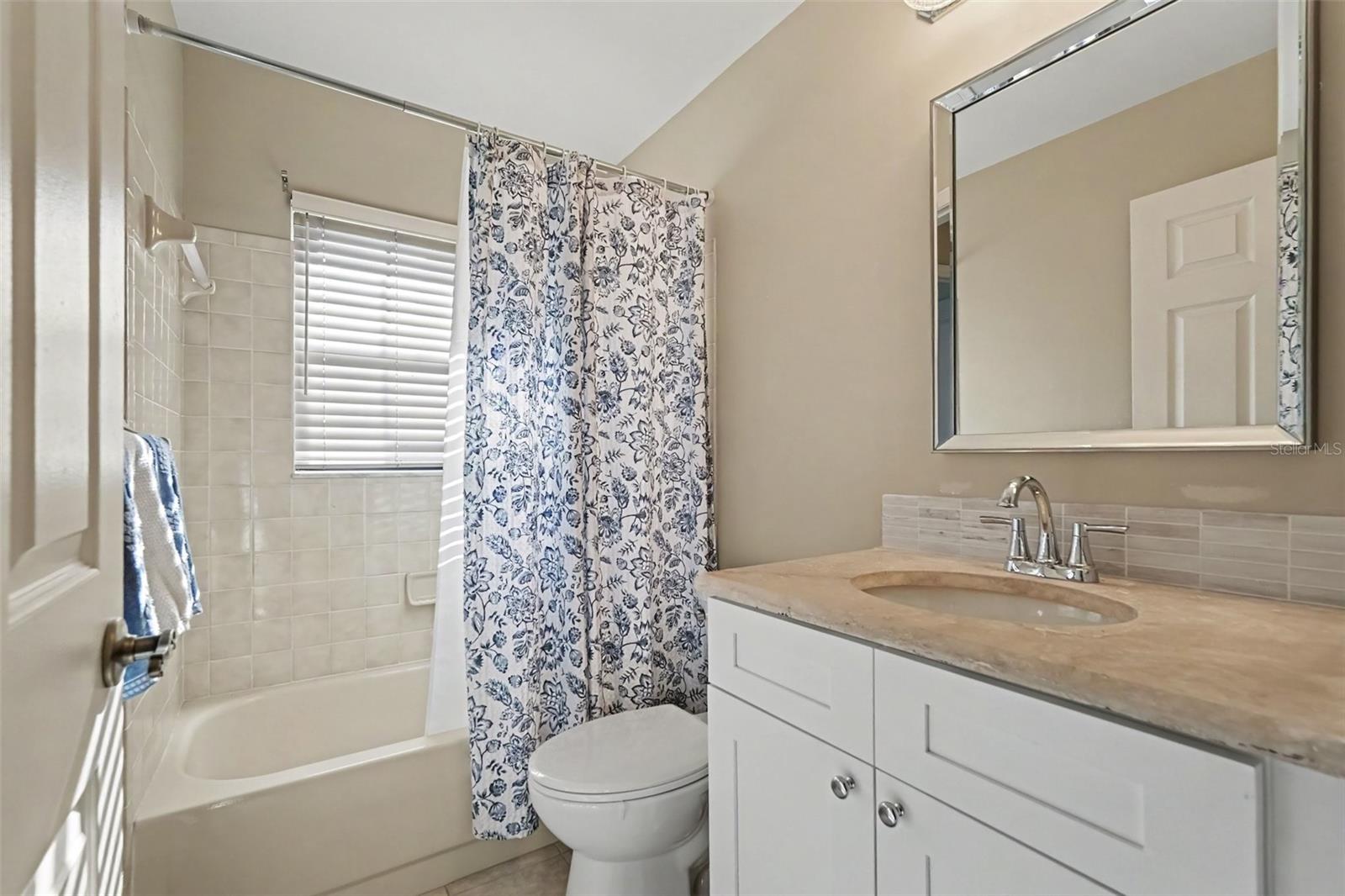 3252 LORI LANE, New Port Richey, FL 34655