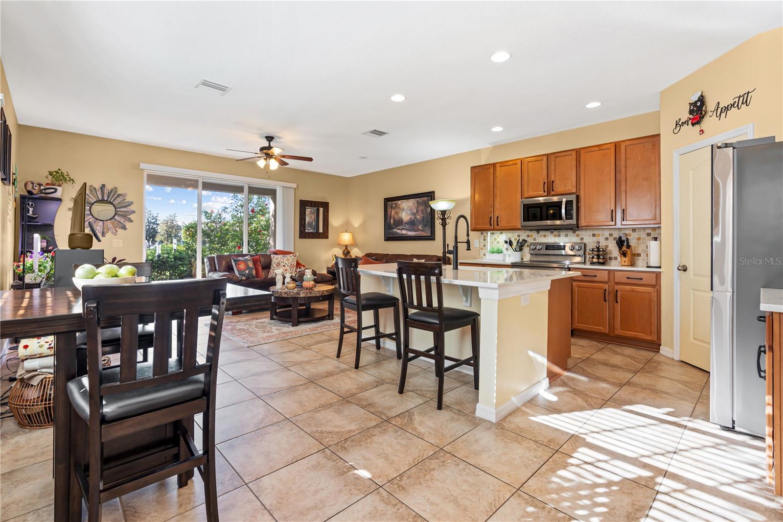 8718 TURNSTONE HAVEN PLACE, Tampa, FL 33619