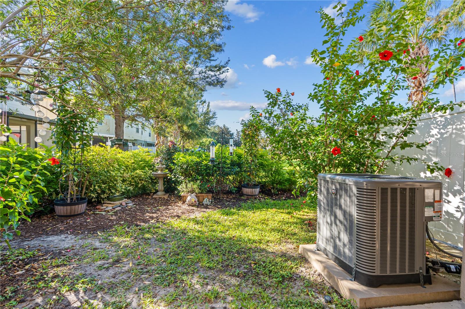 8718 TURNSTONE HAVEN PLACE, Tampa, FL 33619