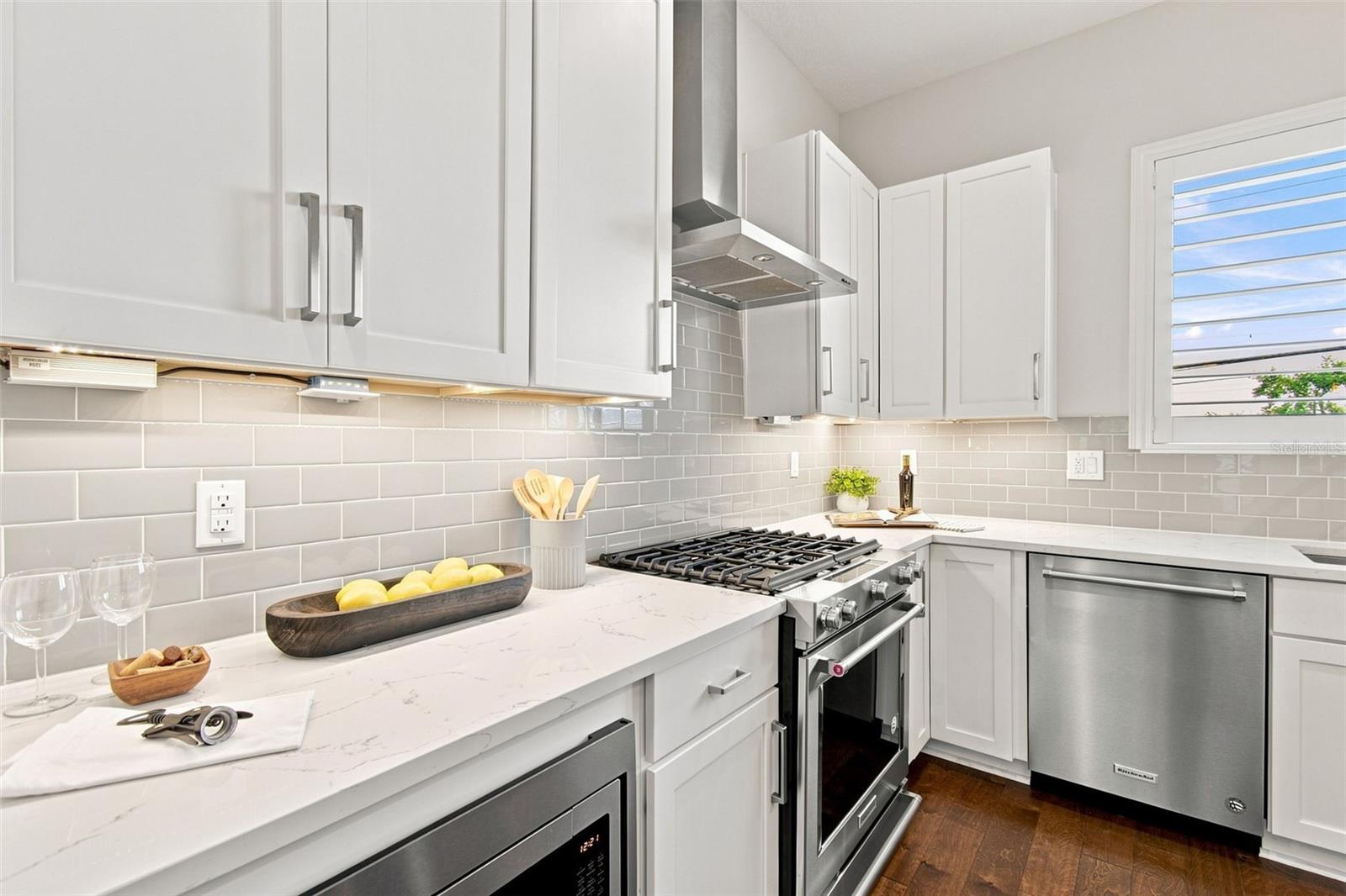 931 ARLINGTON AVENUE N, #1, St Petersburg, FL 33705