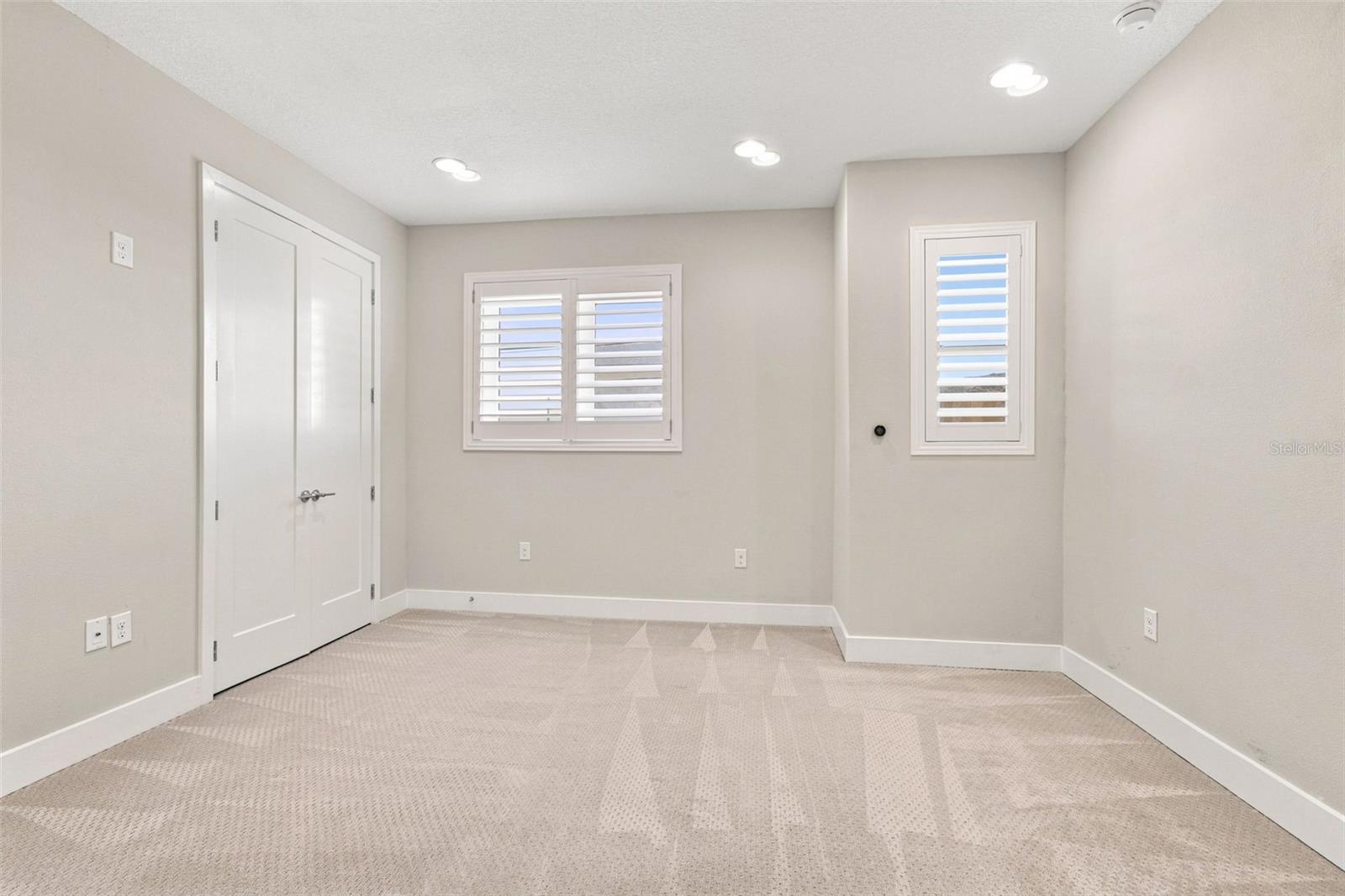931 ARLINGTON AVENUE N, #1, St Petersburg, FL 33705