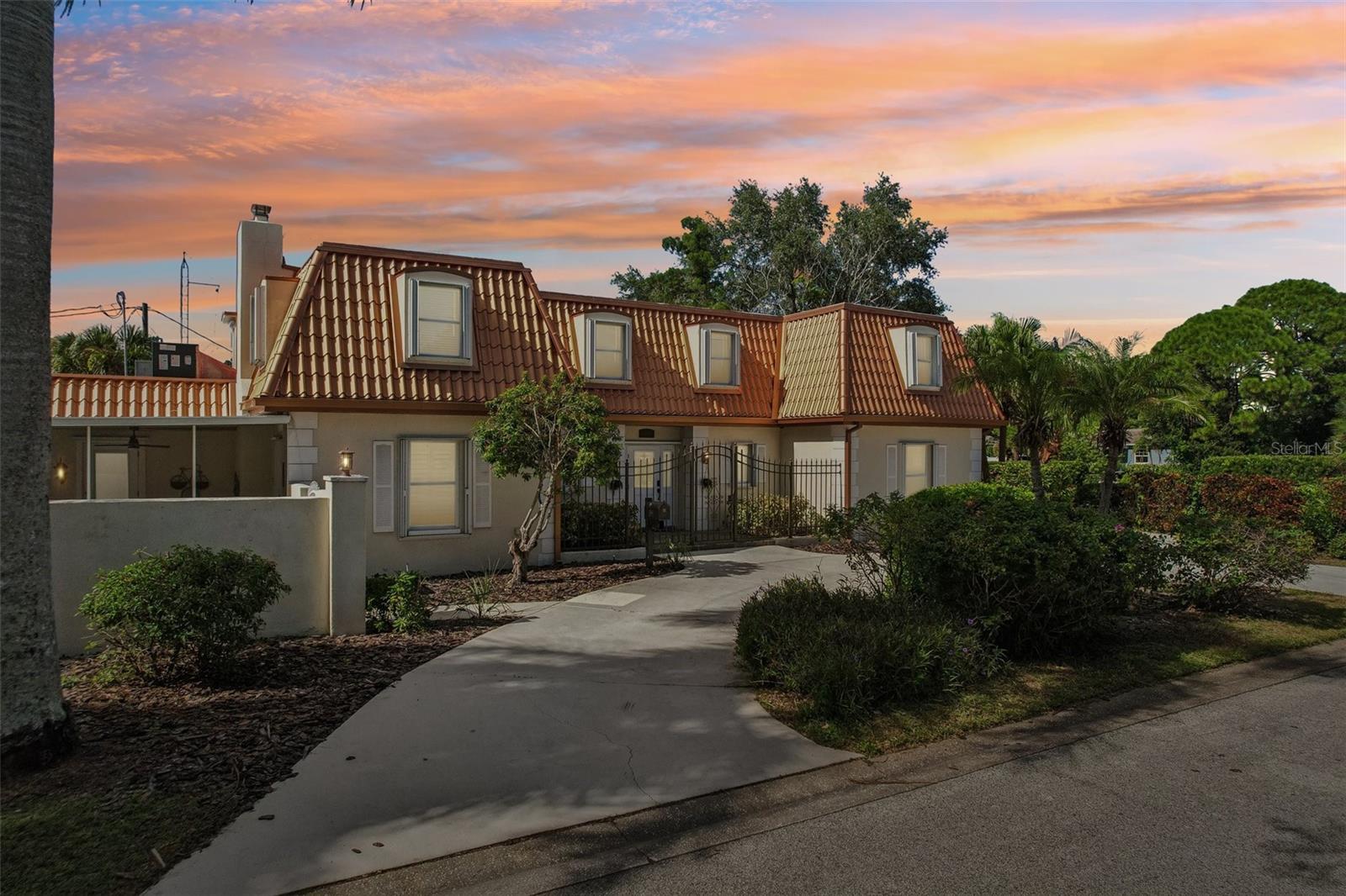 7100 PARK STREET S, St Petersburg, FL 33707