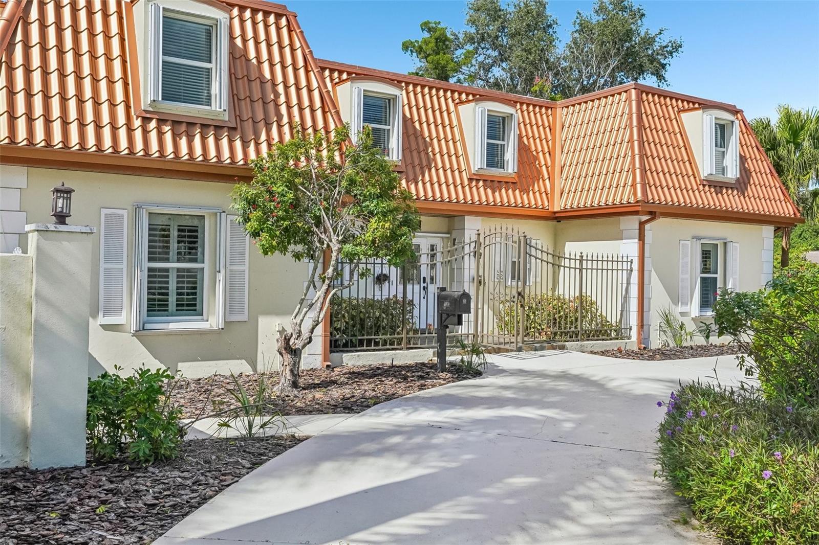 7100 PARK STREET S, St Petersburg, FL 33707