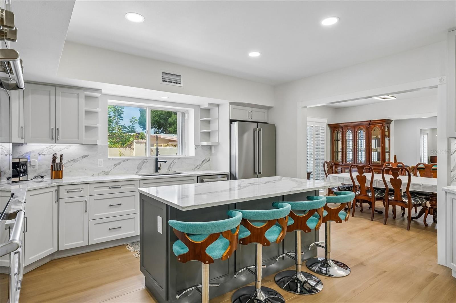 7100 PARK STREET S, St Petersburg, FL 33707
