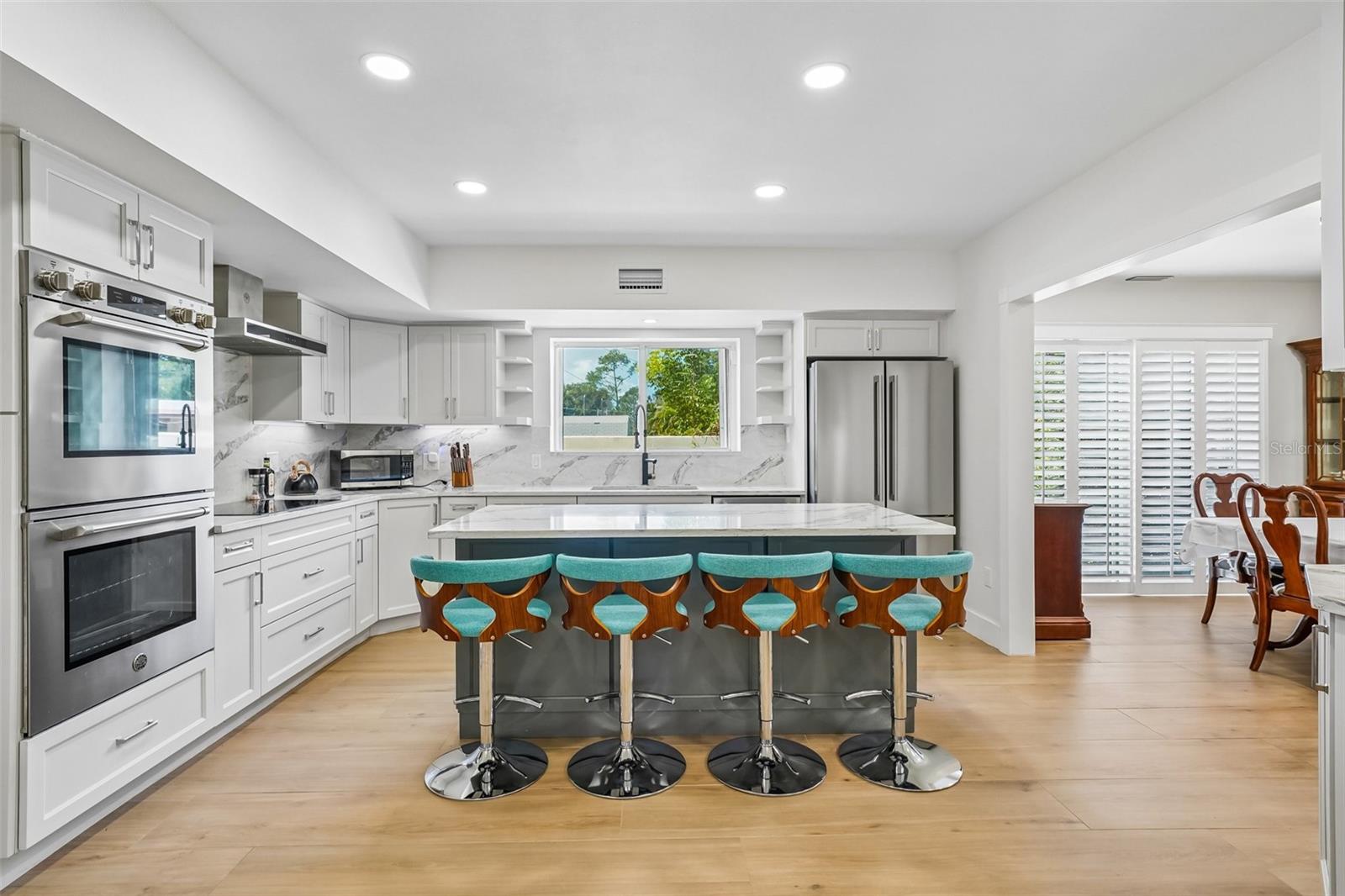 7100 PARK STREET S, St Petersburg, FL 33707