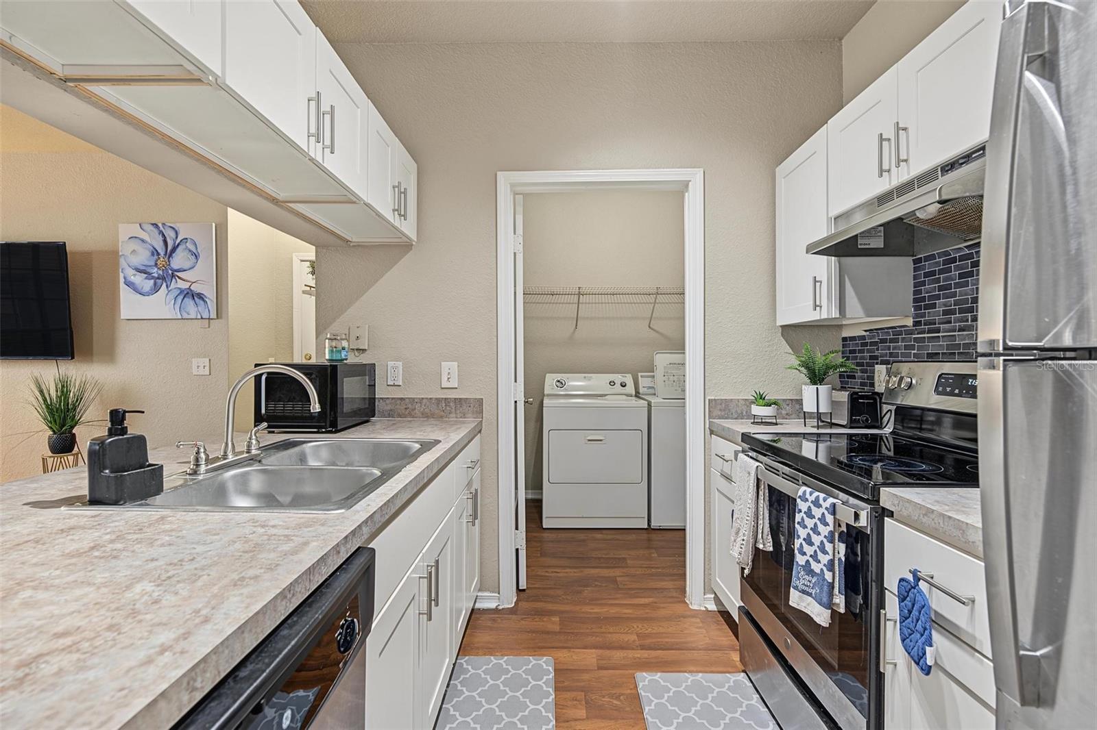 Updated Kitchen - 13123 Sanctuary Cove Drive - Unit 104
