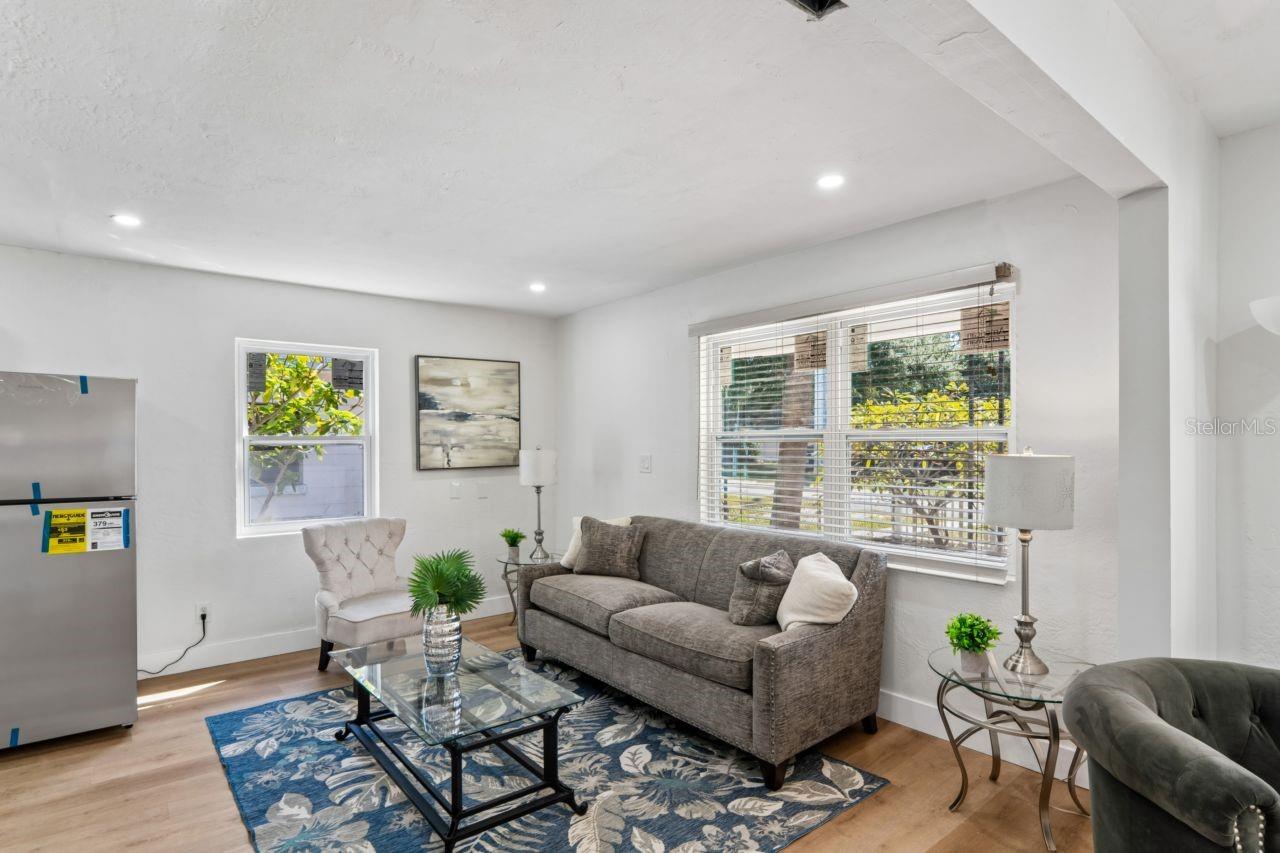 2929 EMERSON AVENUE S, St Petersburg, FL 33712