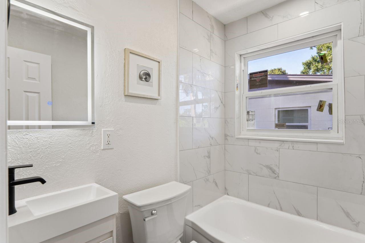 2929 EMERSON AVENUE S, St Petersburg, FL 33712