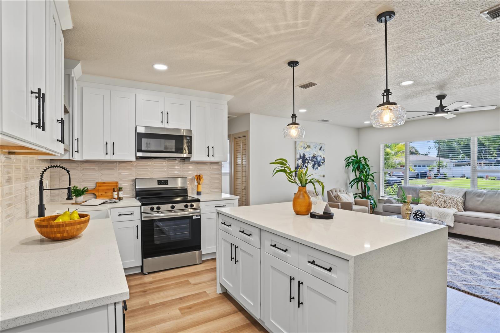 4357 32ND AVENUE N, St Petersburg, FL 33713