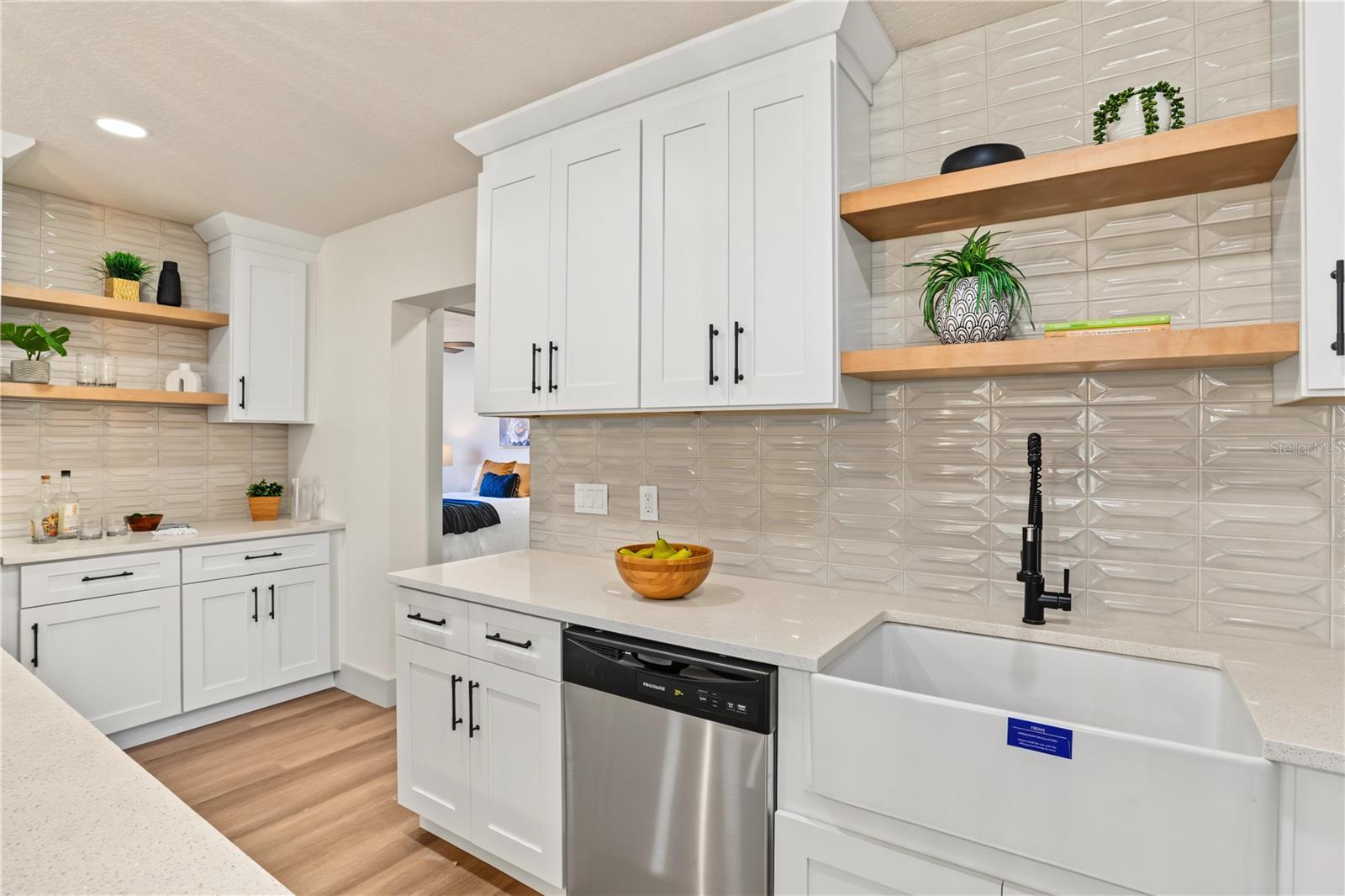 4357 32ND AVENUE N, St Petersburg, FL 33713