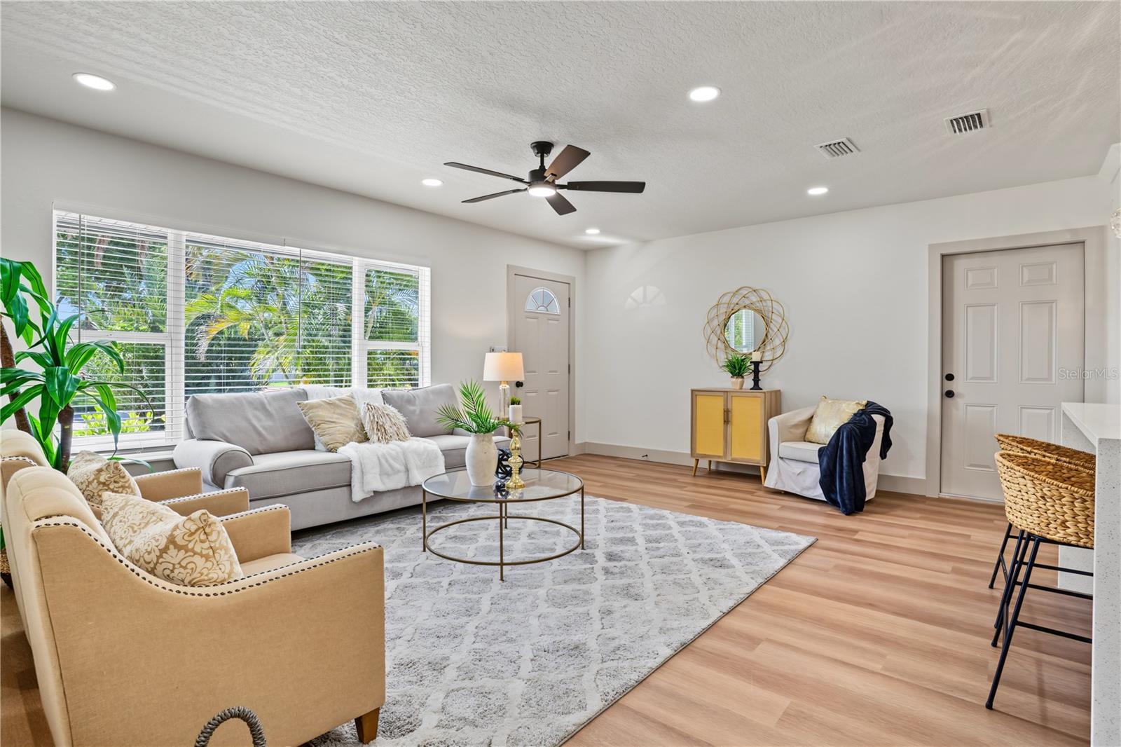 4357 32ND AVENUE N, St Petersburg, FL 33713