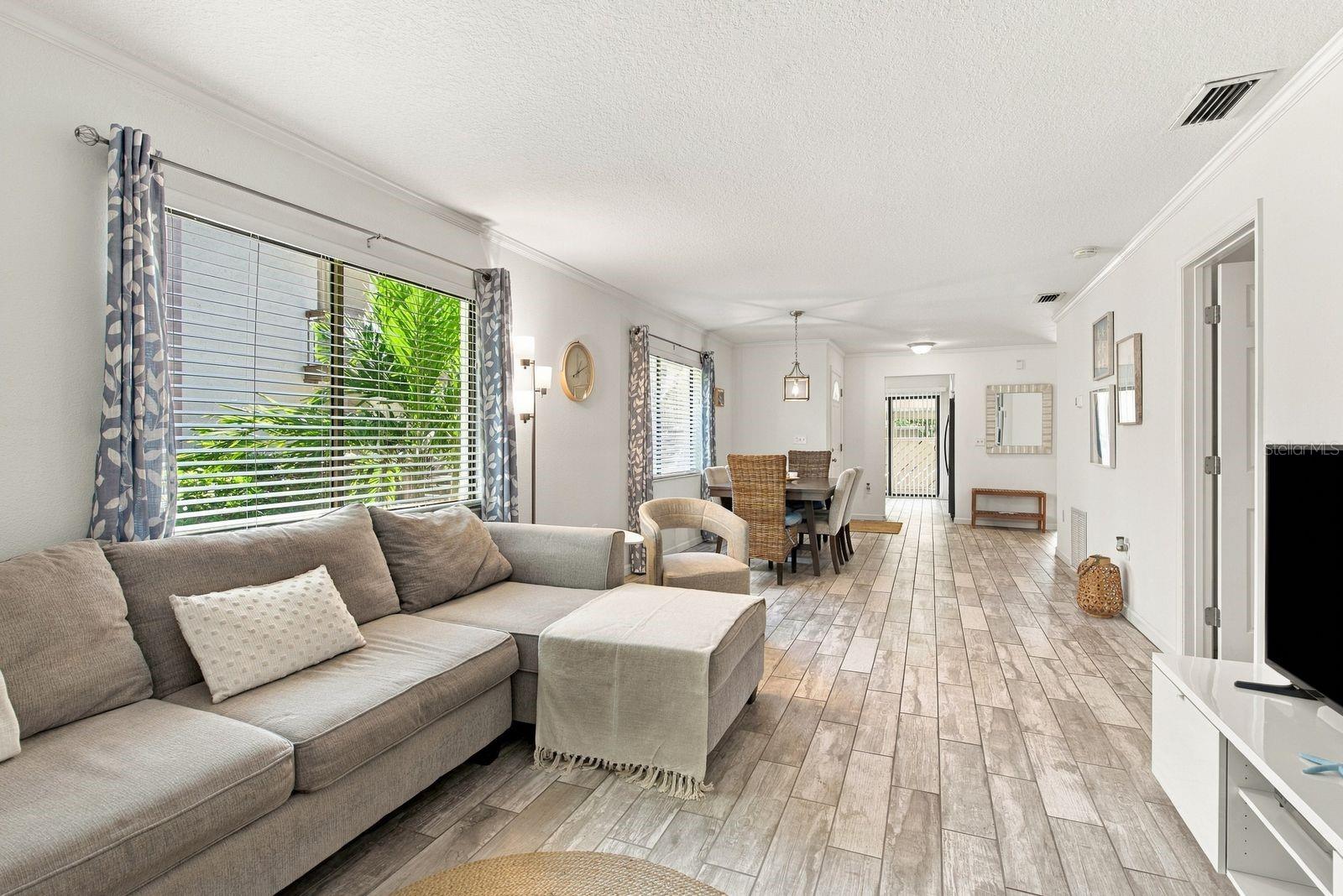 515 MISTLETOE COURT, #B, Safety Harbor, FL 34695