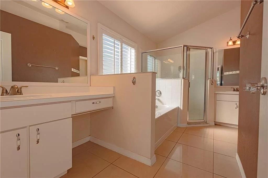 3904 IXORA COURT, Riverview, FL 33578