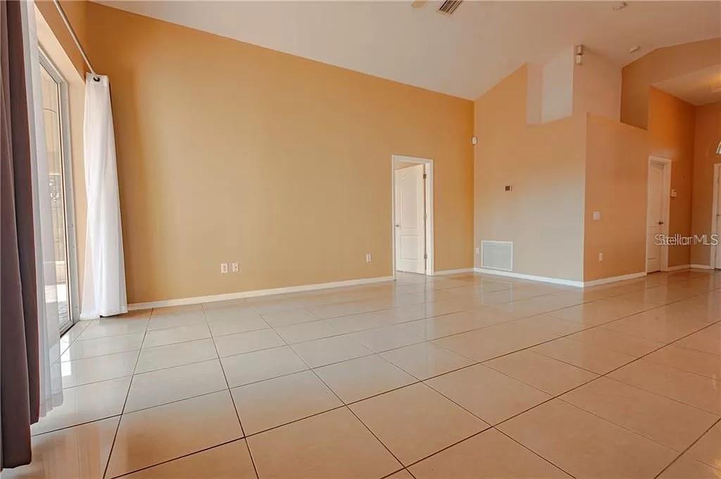 3904 IXORA COURT, Riverview, FL 33578