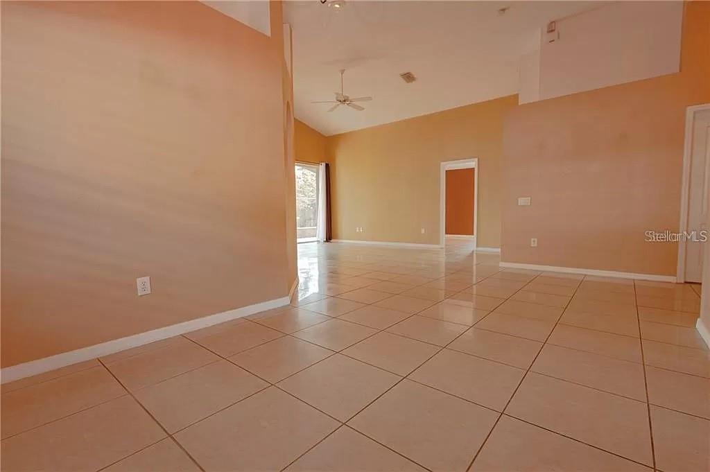3904 IXORA COURT, Riverview, FL 33578