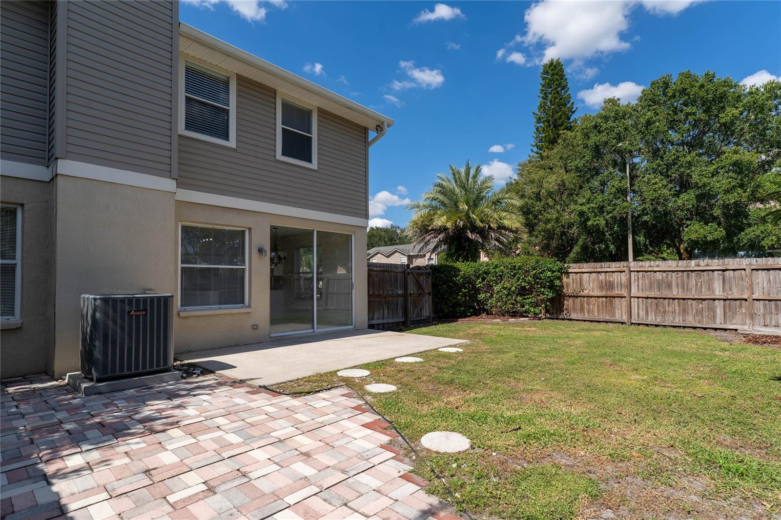 16867 LE CLARE SHORES DRIVE, Tampa, FL 33624