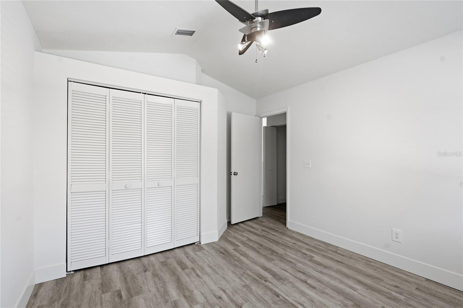16867 LE CLARE SHORES DRIVE, Tampa, FL 33624