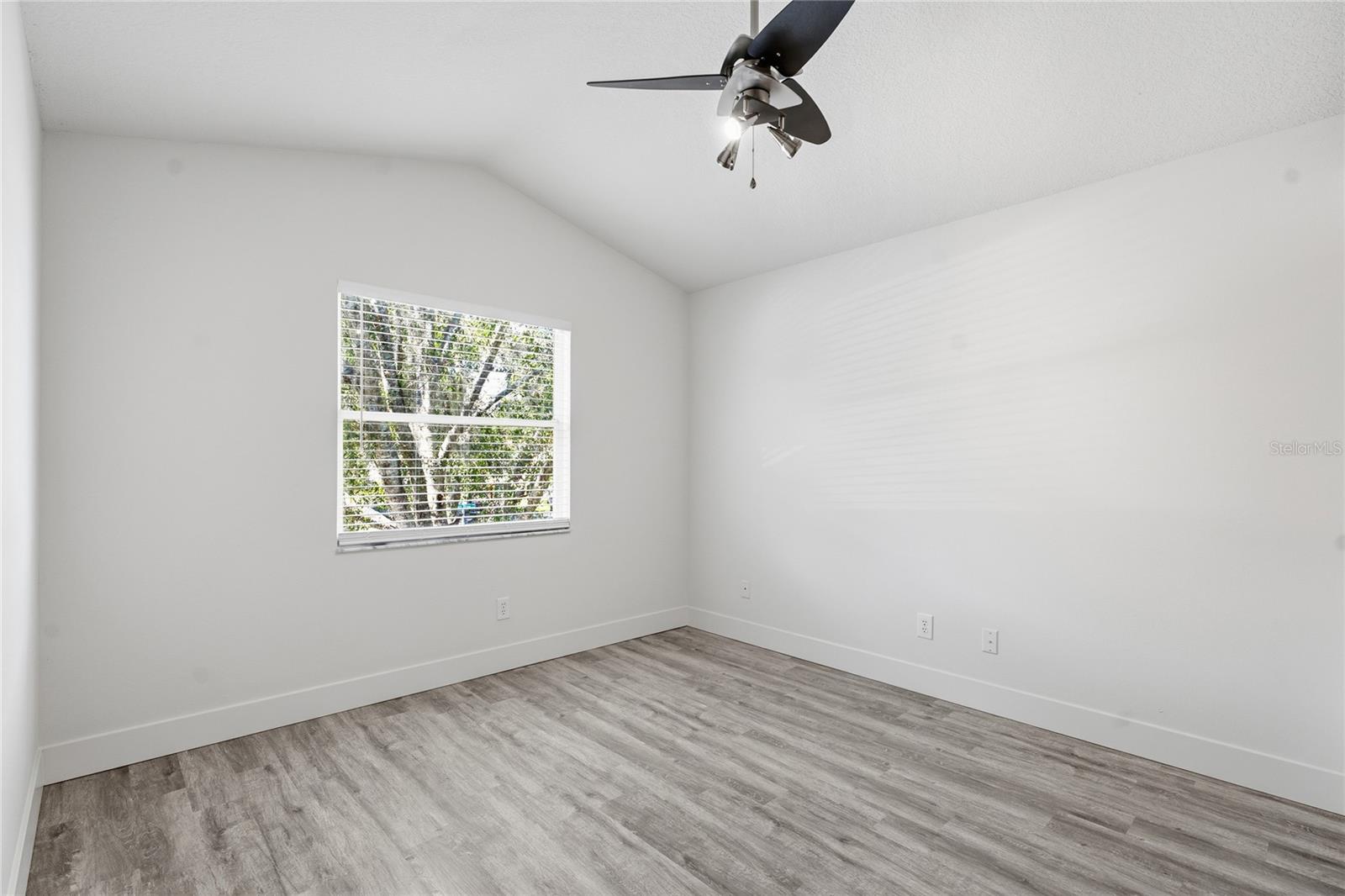 16867 LE CLARE SHORES DRIVE, Tampa, FL 33624