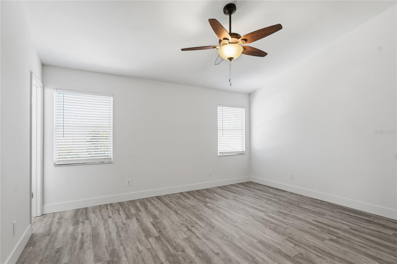 16867 LE CLARE SHORES DRIVE, Tampa, FL 33624