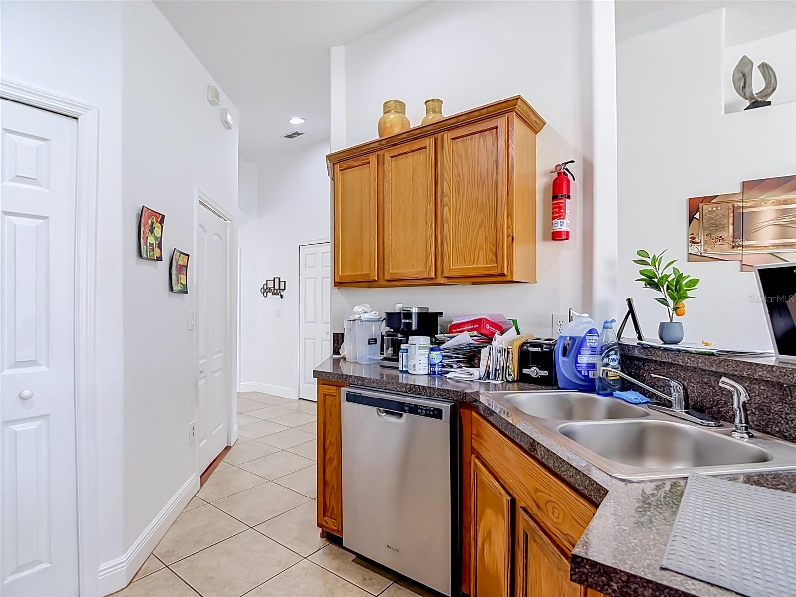 5533 TURTLE CROSSING LOOP, Tampa, FL 33625