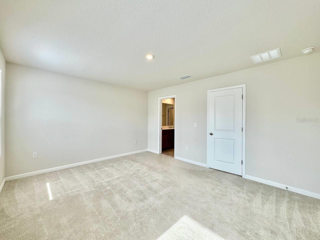12077 GRIZZLY LANE, New Port Richey, FL 34654