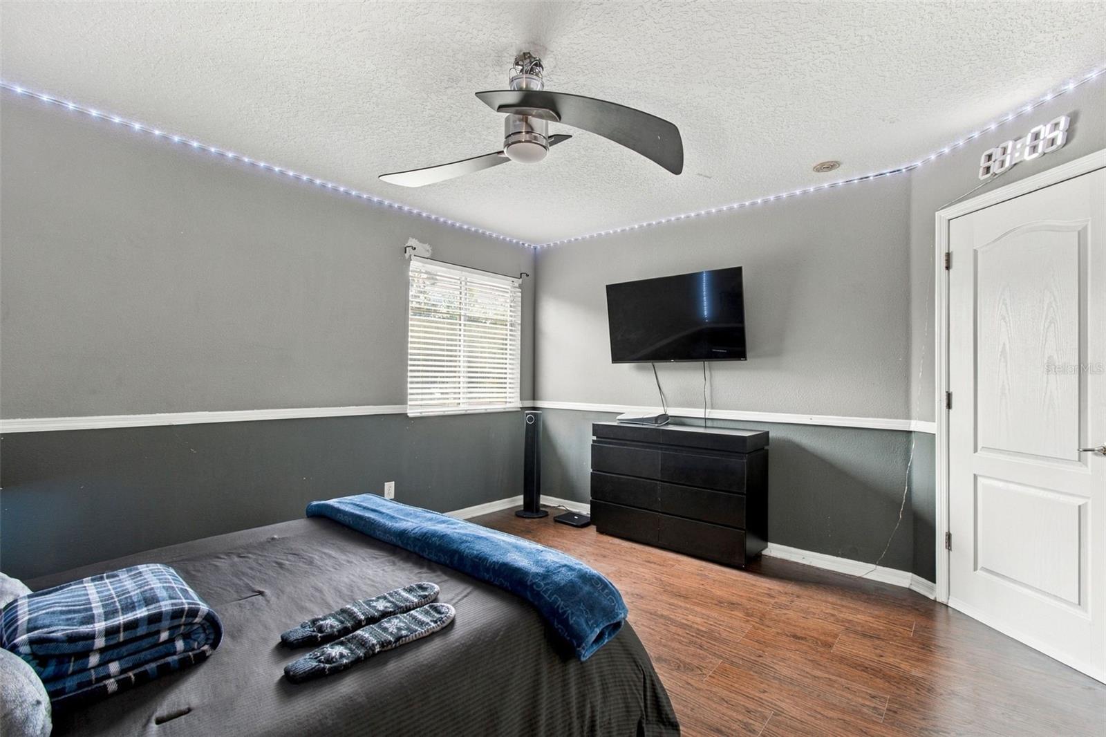 Secondary bedroom number 2.
