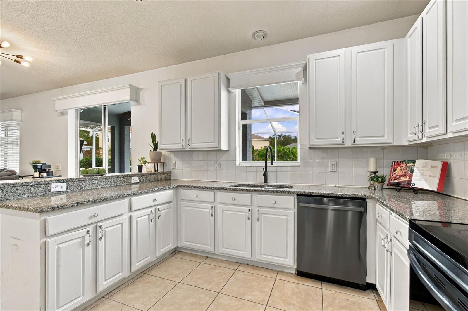 19025 FISHERMANS BEND DRIVE, Lutz, FL 33558