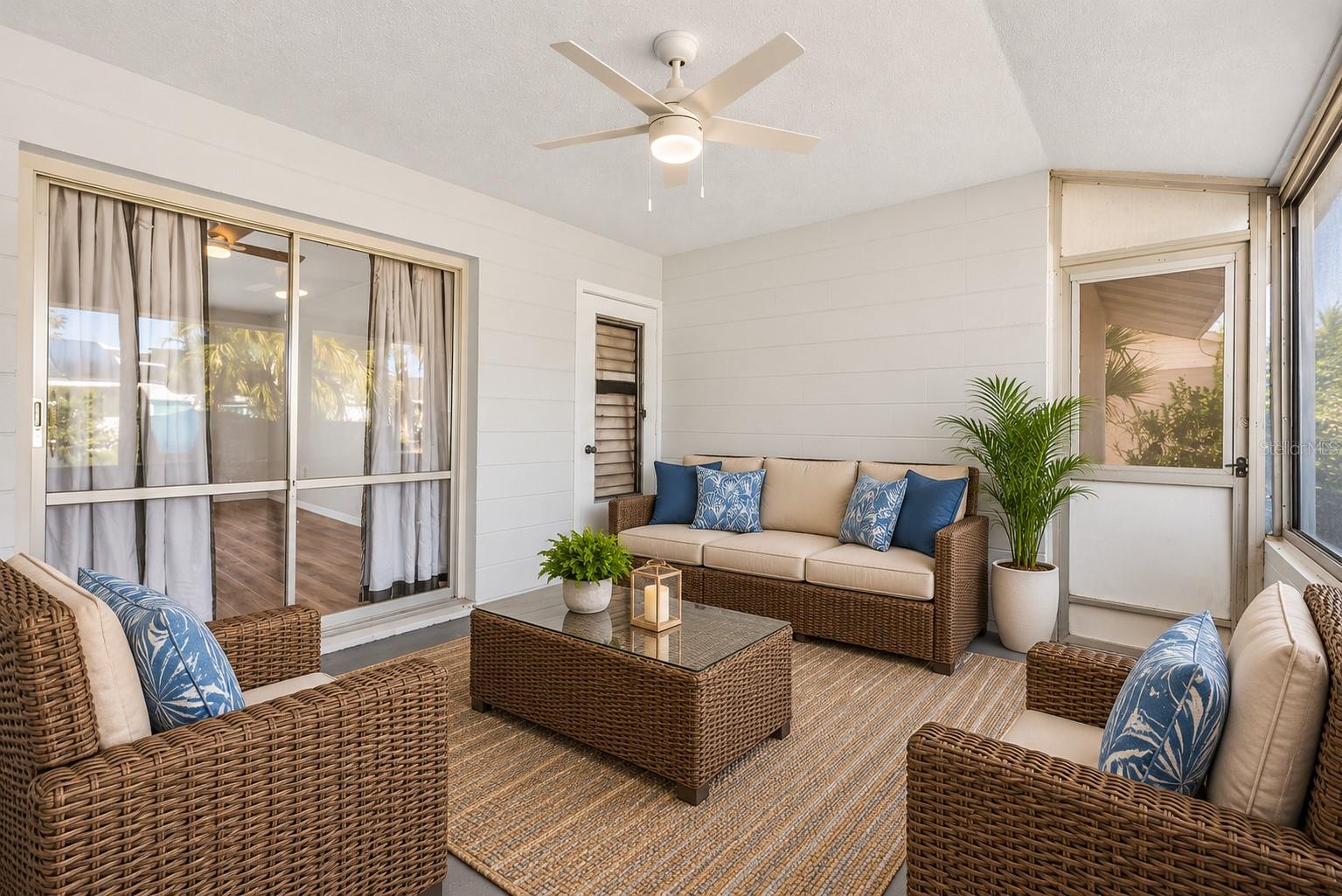 801 OAKMONT AVENUE, Sun City Center, FL 33573
