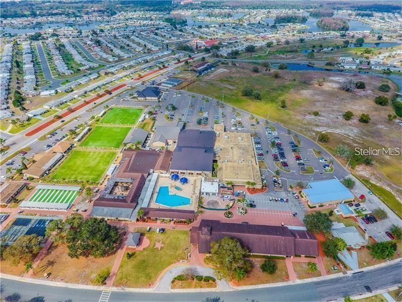 801 OAKMONT AVENUE, Sun City Center, FL 33573