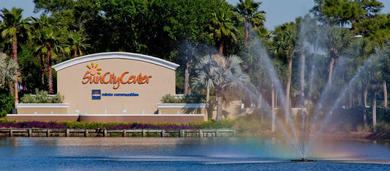 801 OAKMONT AVENUE, Sun City Center, FL 33573