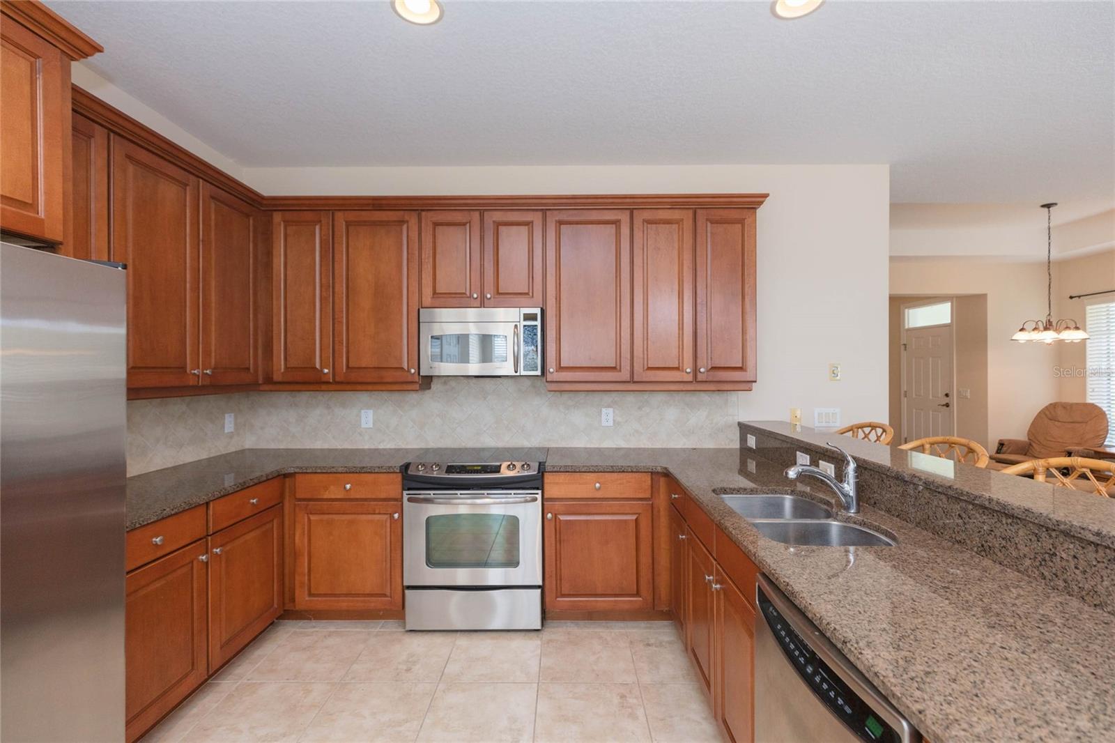 320 IBISVIEW LANE, Apollo Beach, FL 33572