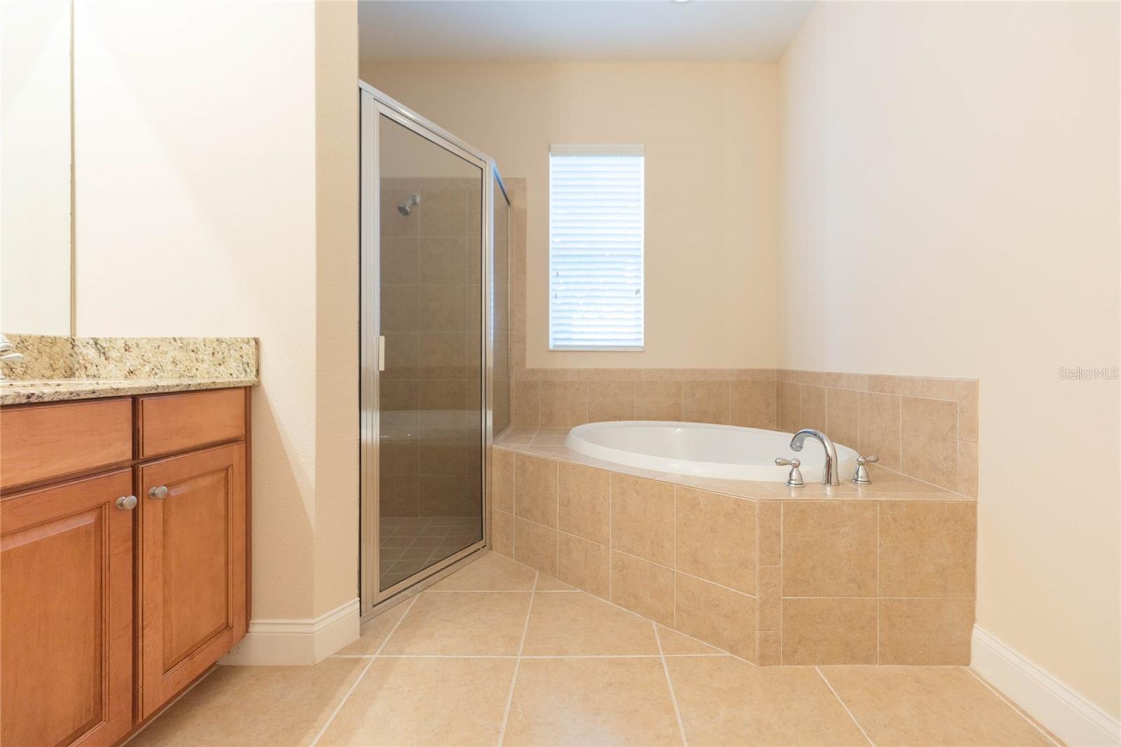 320 IBISVIEW LANE, Apollo Beach, FL 33572