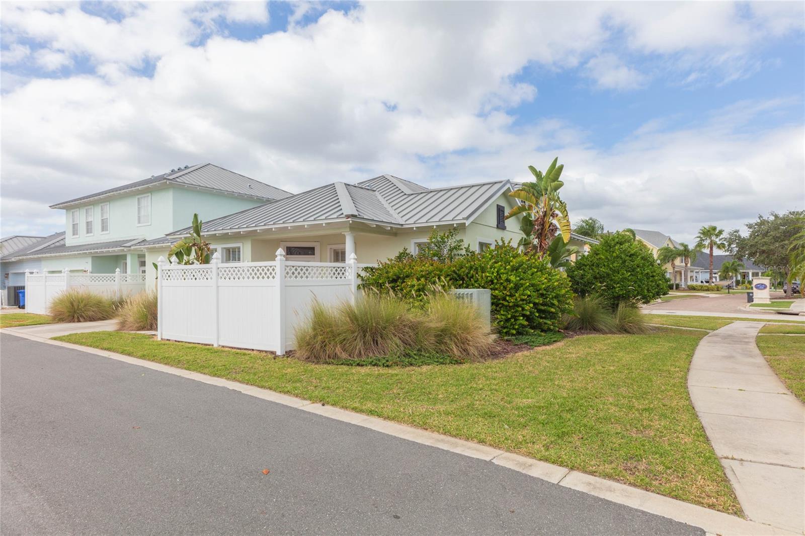 320 IBISVIEW LANE, Apollo Beach, FL 33572
