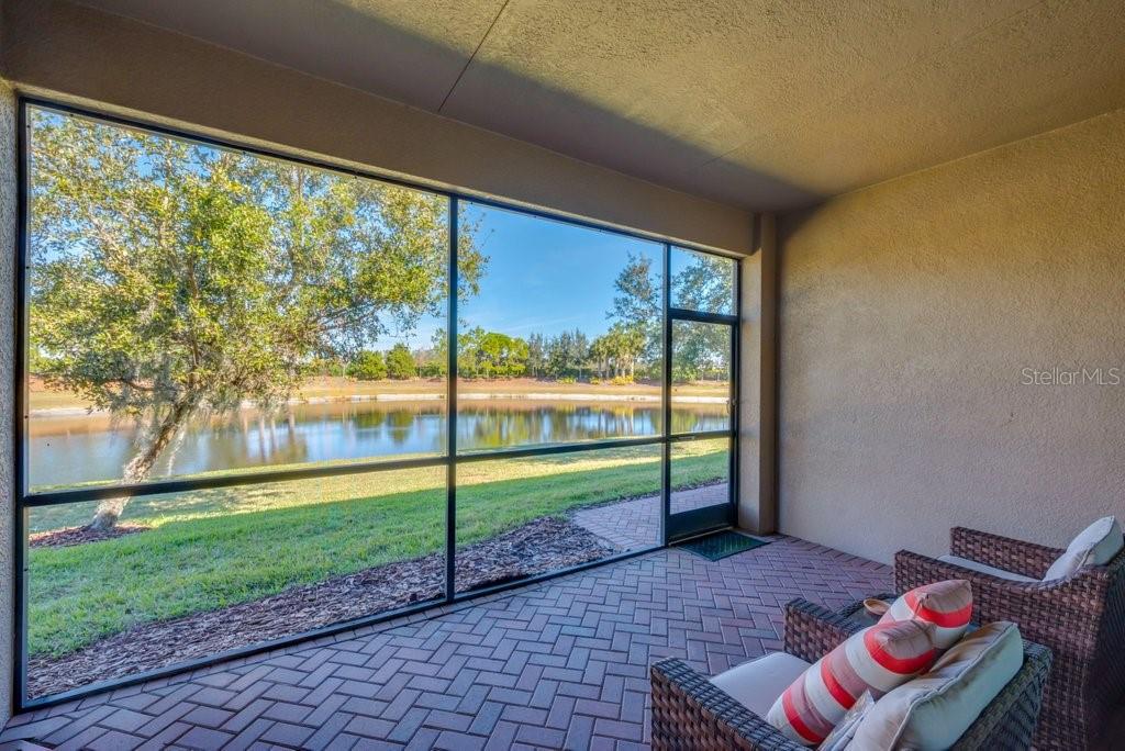 15644 AURORA LAKE CIRCLE, Wimauma, FL 33598