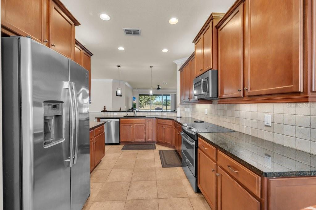 15644 AURORA LAKE CIRCLE, Wimauma, FL 33598