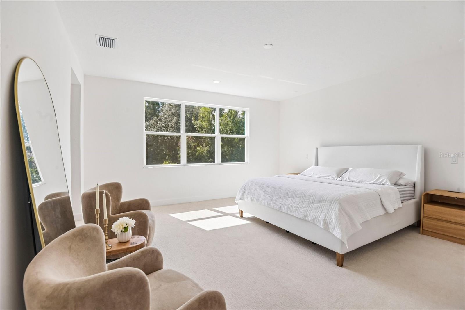 Primary Suite - Upstairs