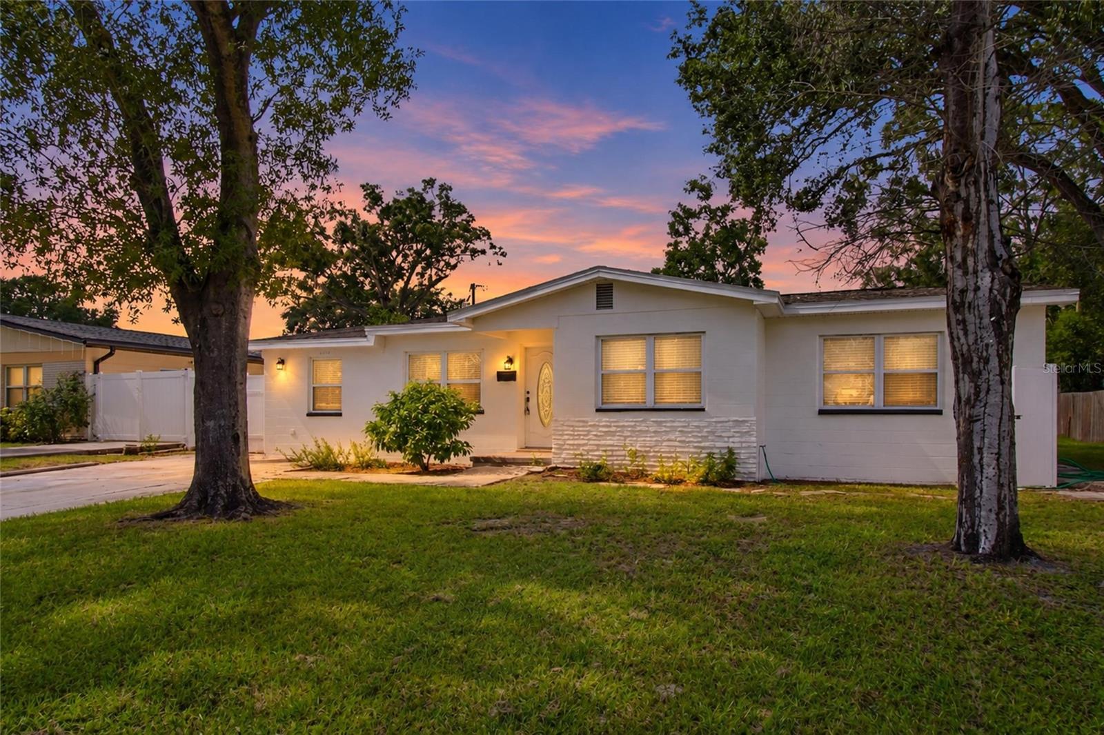 4608 HARVEY AVENUE, Tampa, FL 33603