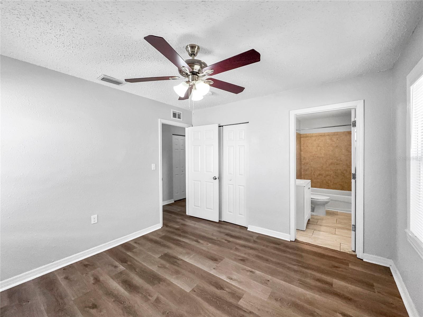 3110 W HARTNETT AVENUE, Tampa, FL 33611