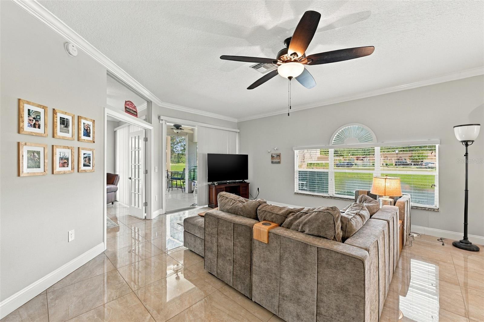 1194 DARTFORD DRIVE, Tarpon Springs, FL 34688