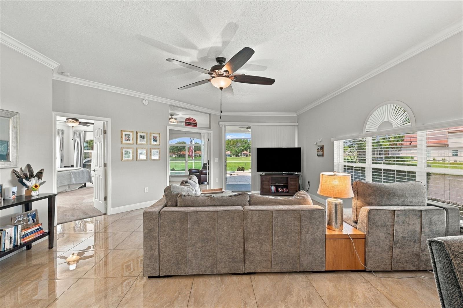 1194 DARTFORD DRIVE, Tarpon Springs, FL 34688