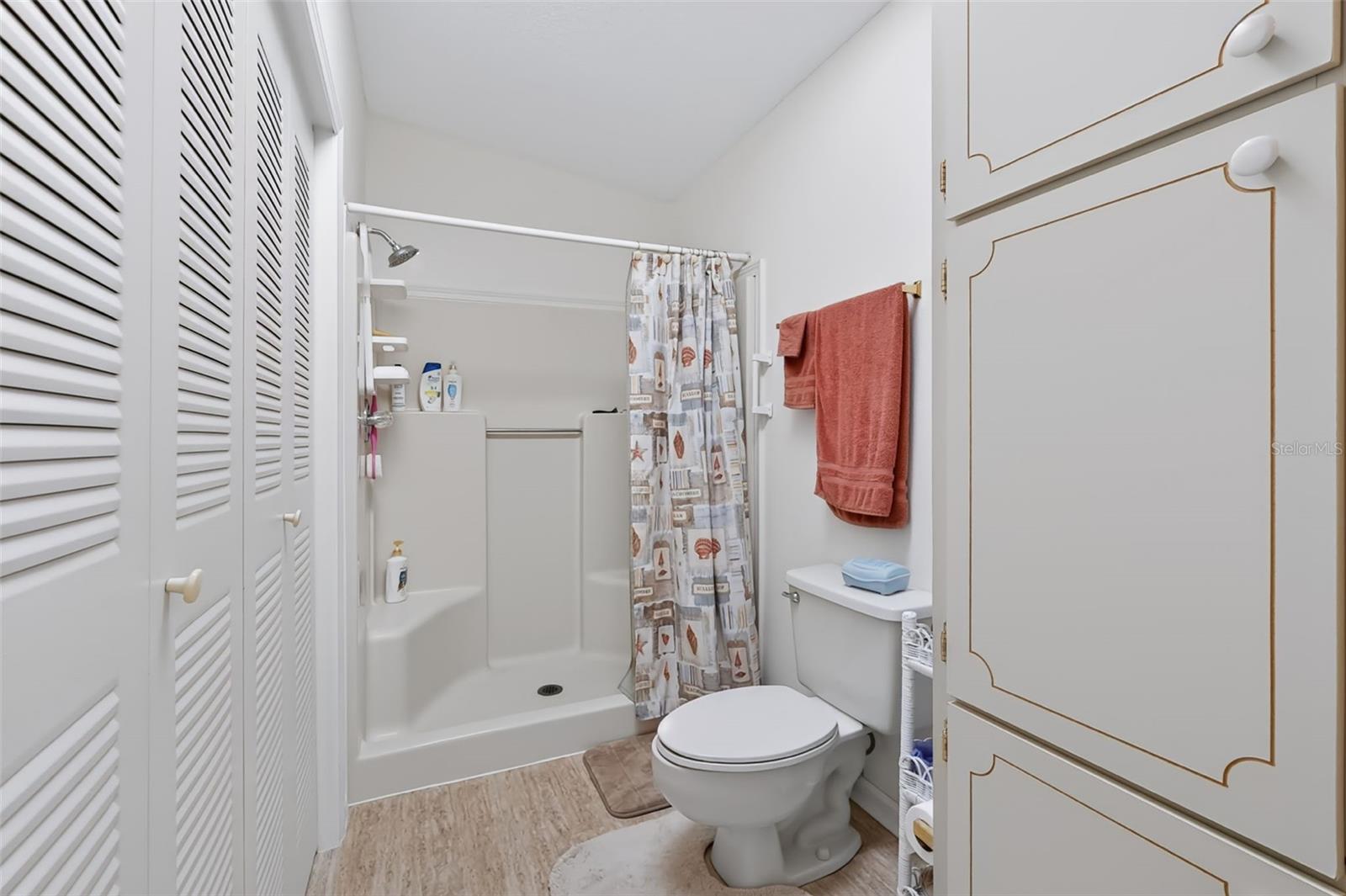 En Suite Bathroom