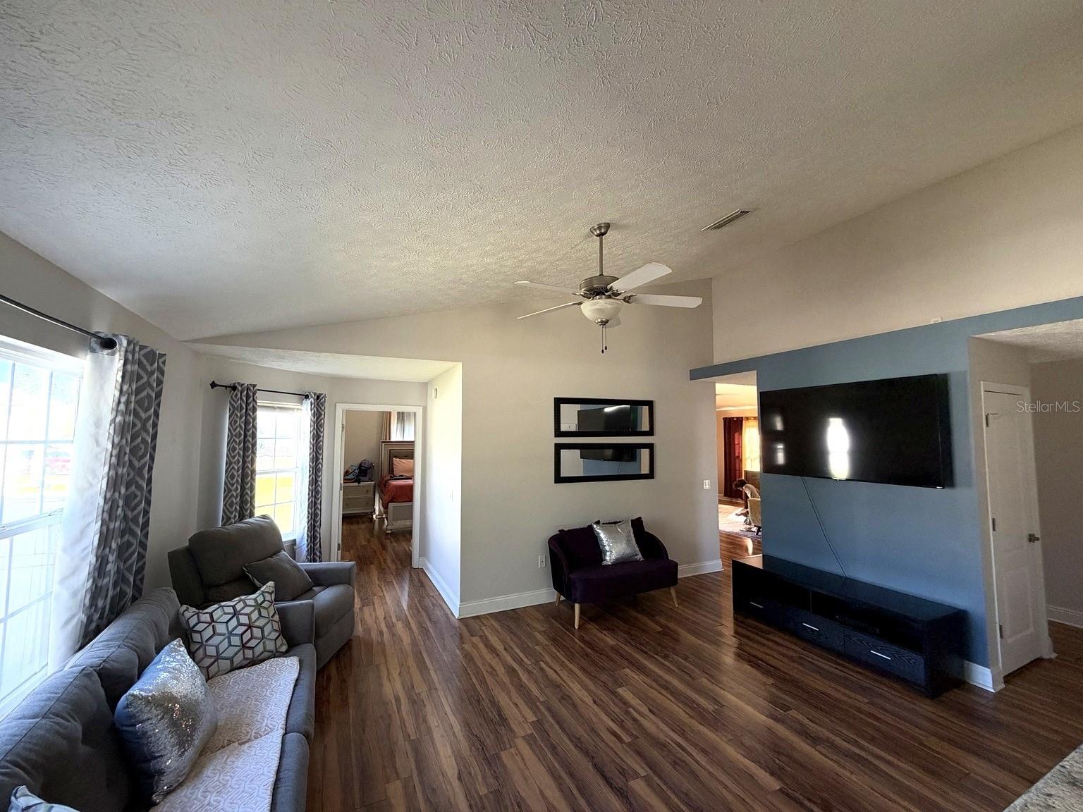 6509 LAKE JOANNA CIRCLE, Panama City, FL 32404 6509 LAKE JOANNA CIRCLE, Panama City, FL 32404