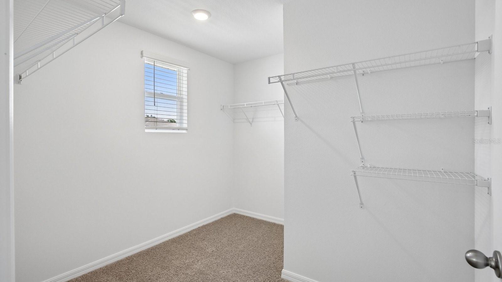 4724 SILVER CURRENT AVENUE, Tampa, FL 33619