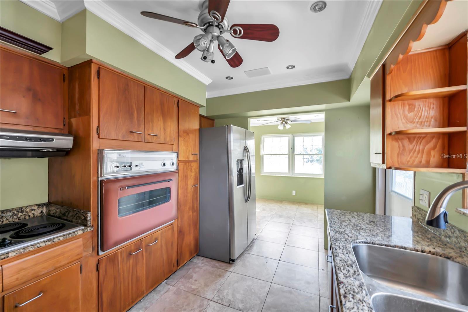 5115 28TH AVENUE S, Gulfport, FL 33707