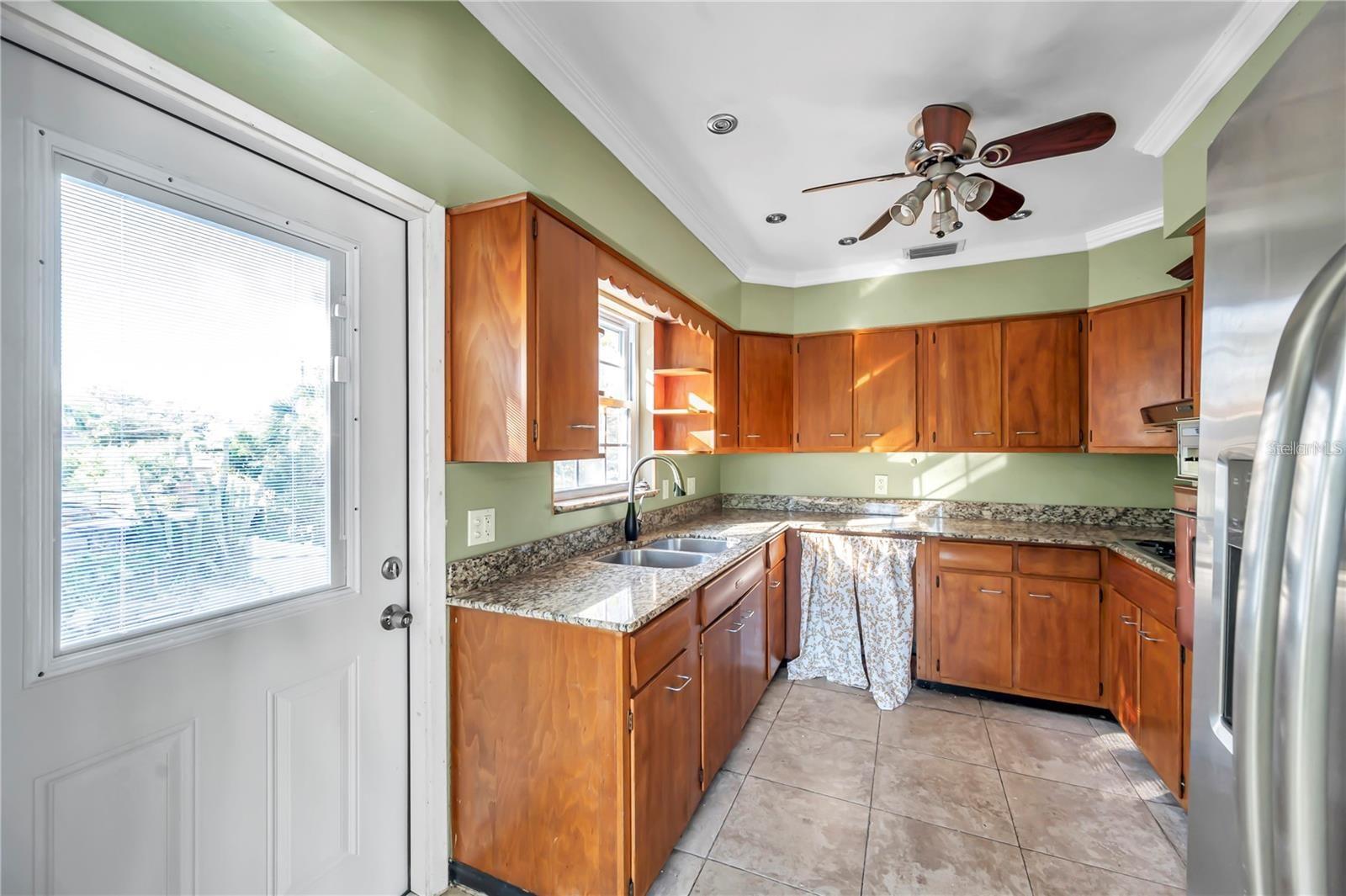 5115 28TH AVENUE S, Gulfport, FL 33707
