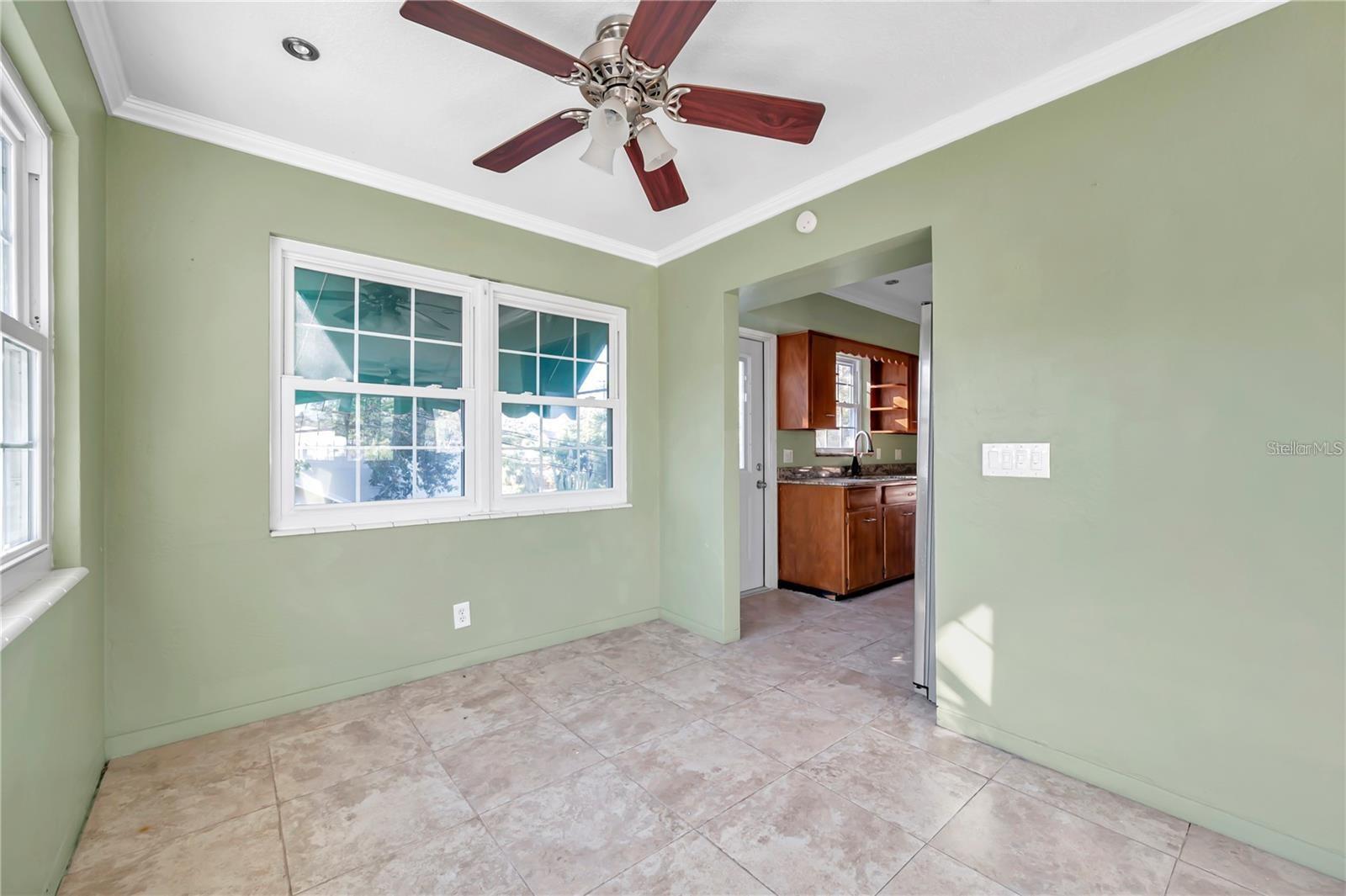 5115 28TH AVENUE S, Gulfport, FL 33707