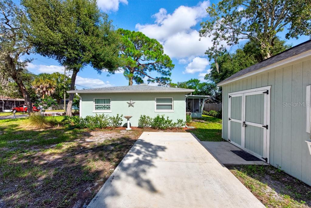6436 LAMBERT LANE, New Port Richey, FL 34652